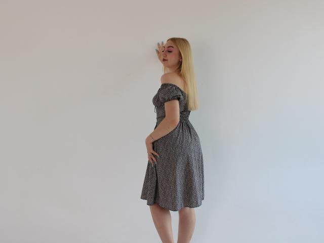 BeatriceFly - сексуальная веб-камера в реальном времени - 26857112