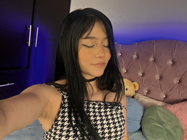 DeisyWest - Live sexe cam - 26861130