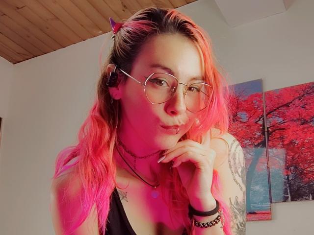 NatashaLau - Live sex cam - 26874724