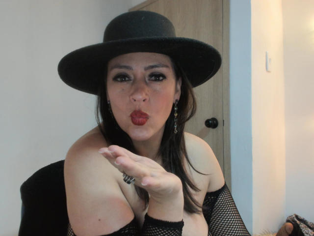 DakotaGray - Sexe cam en vivo - 26875165