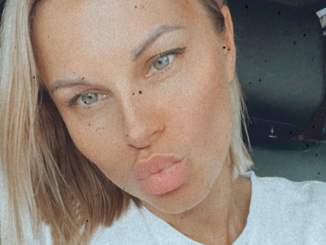 BelleLisaG - Live porn &amp; sex cam - 26902248