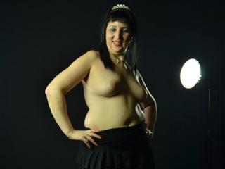 RideMeBabe - online show exciting with this black hair Lady 