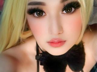 QuuenBeeTs - Live sex cam - 26910963