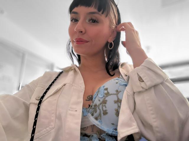 SaraleePoison - Sexe cam en vivo - 26914085