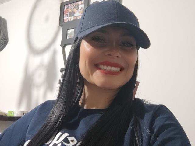 CharlotteCrofort - Live sexe cam - 26920175