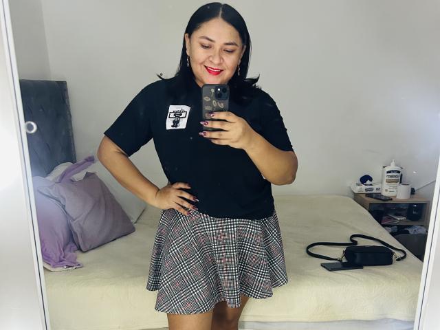 KarlaWild - Live sex cam - 26922107