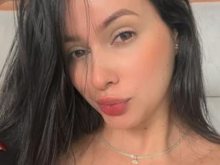 EmilyParkerr - Live porn &amp; sex cam - 26925082