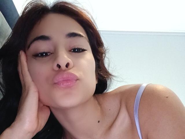 LyraRaven - Live sex cam - 26929800