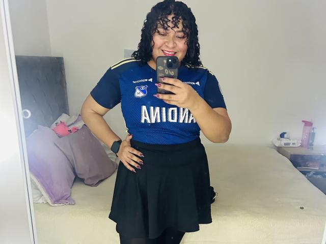 KarlaWild - Live sex cam - 26935351