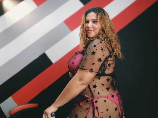 IamAhYours - Live Sex Cam - 26936723