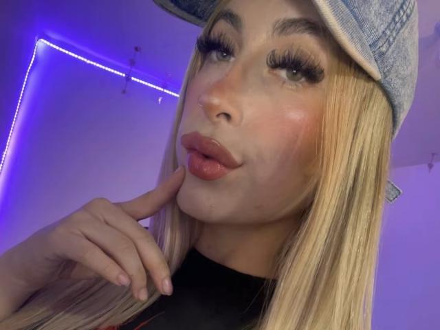 SammyViolet - Live sexe cam - 26937080