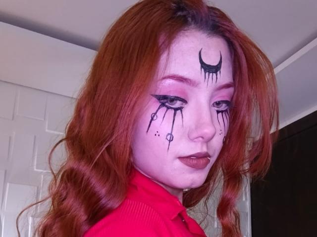 EmmaThomsonn - Live sex cam - 26950744