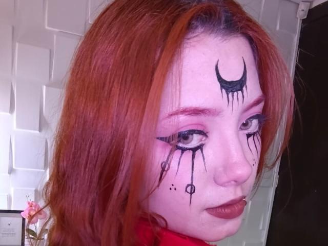 EmmaThomsonn - ライブポルノ&amp;セックスカム - 26950758