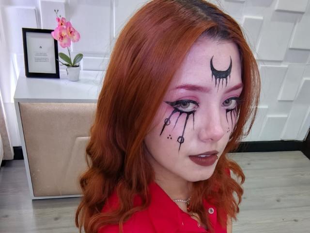 EmmaThomsonn - Live sex cam - 26950800