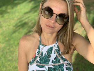 BelleLisaG - Live sex cam - 26957681