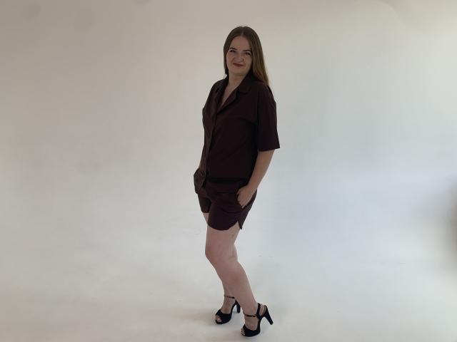 FreyaDak - Live Sex Cam - 26960010