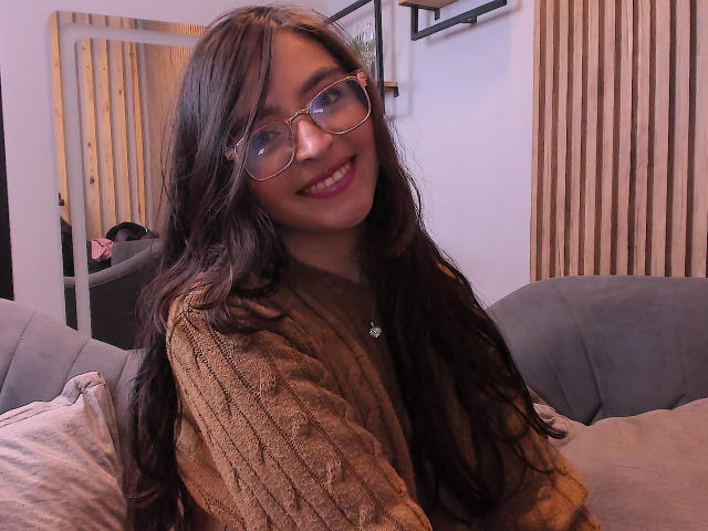 EvaMcAllister - Live sex cam - 26967678