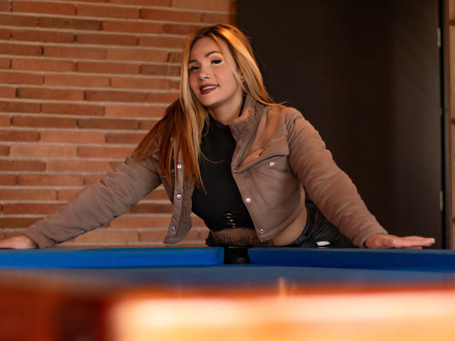 AzhunaStar - Live porn &amp; sex cam - 26967720