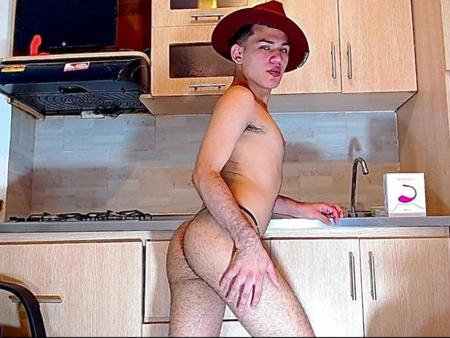 AlessandroMusk - Sexe cam en vivo - 26973638