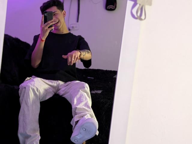 IanMonDumas - Live sex cam - 26974112