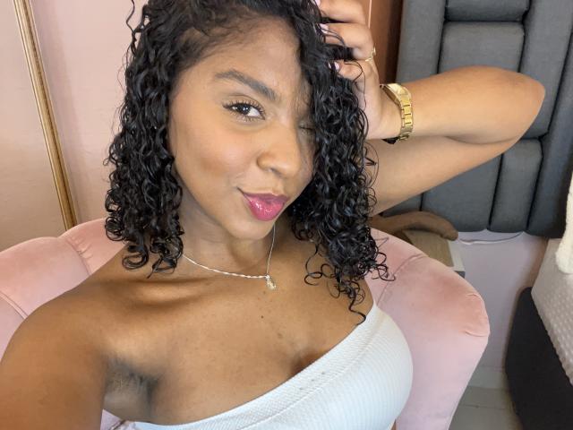 LisaMendez - Live porn &amp; sex cam - 26979220