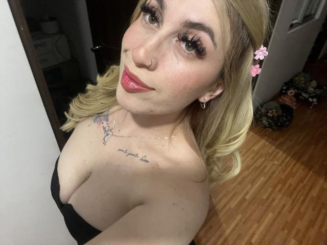 SammyViolet - Live sex cam - 26994411