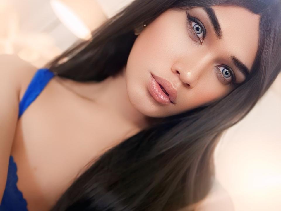 VenomousAnna - Live sex cam - 27000627