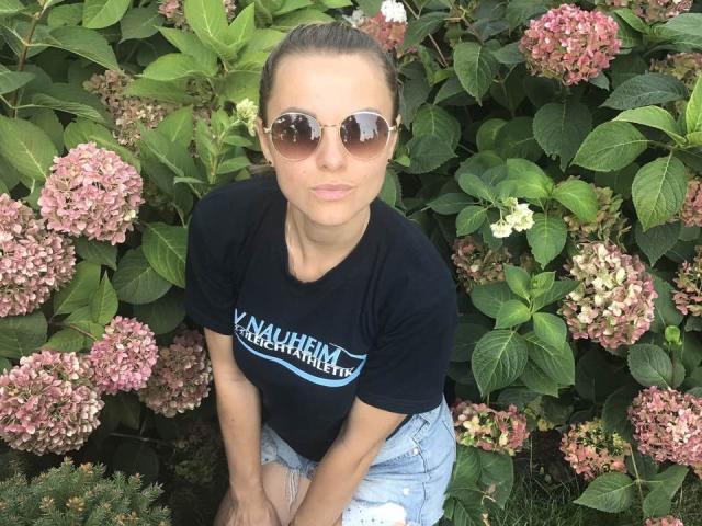 BelleLisaG - Live porn &amp; sex cam - 27016008