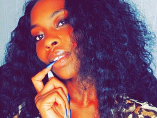 Queen-Adora-hot - Live sexe cam - 27020873