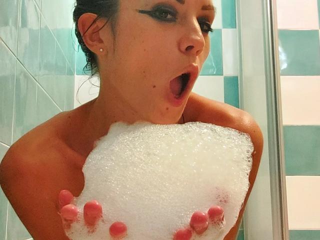 OrianaLaFrancaise - Live porn &amp; sex cam - 27028543