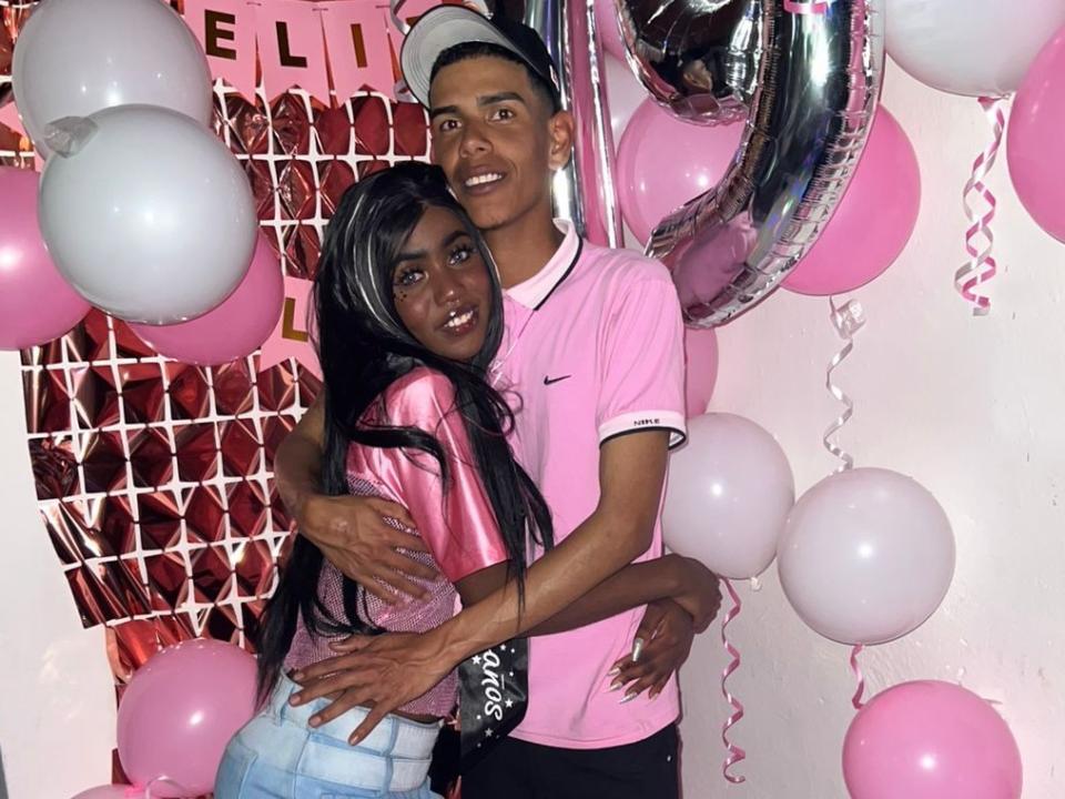 AishaAndM - Live porn &amp; sex cam - 27034906