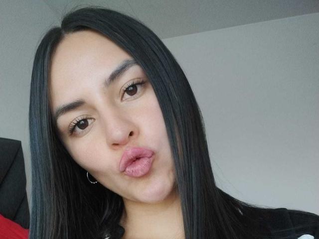 HayleeWaner - Live sex cam - 27038945