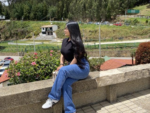 MiaDuboisX - Live Sex Cam - 27039729