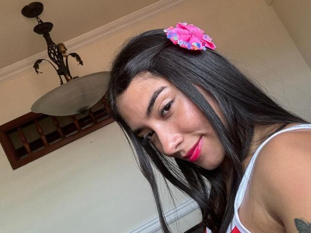 SharonKlart - Live sex cam - 27045623