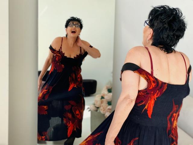 SondraRiddle - Camera khiêu dâm &amp; quyến rũ trực tiếp - 27050299