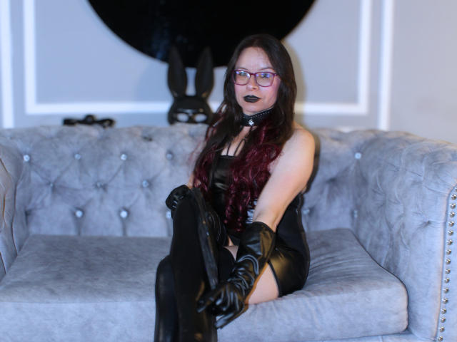 EvangelineJones - Live porn &amp; sex cam - 27051636