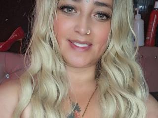 AlessadraJones - Live sex cam - 27057390