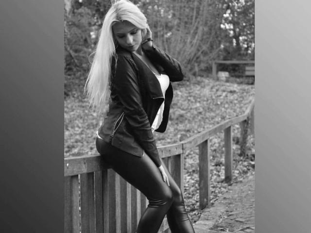 KatherinePierce-hot - Live sex cam - 27081148