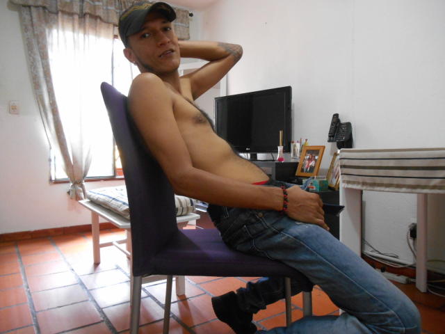 BoyBigGMonster - Live sexe cam - 2708394