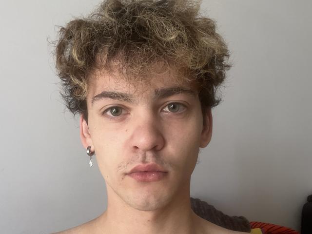 RennyCarline - Sexe cam en vivo - 27089100