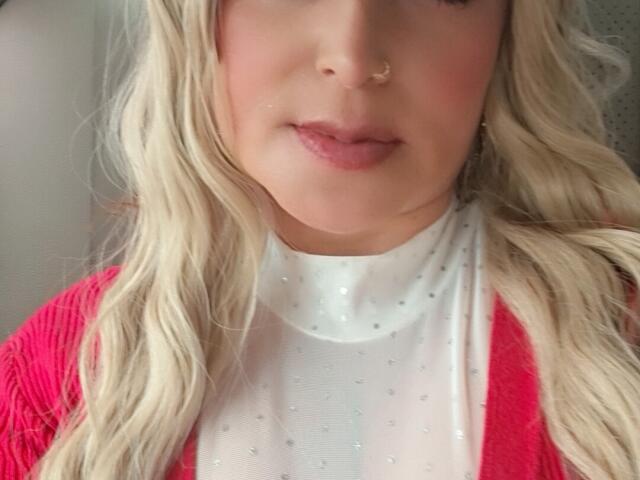 AlessadraJones - Live sex cam - 27098655