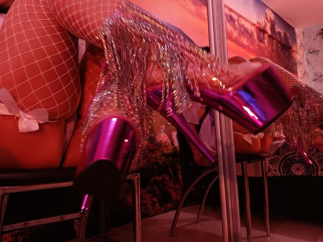 AmberSunshine - Live porn &amp; sex cam - 27123687