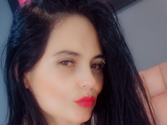 CharlotteCrofort - Live sex cam - 27127558