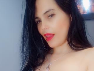 CharlotteCrofort - Live sex cam - 27127593