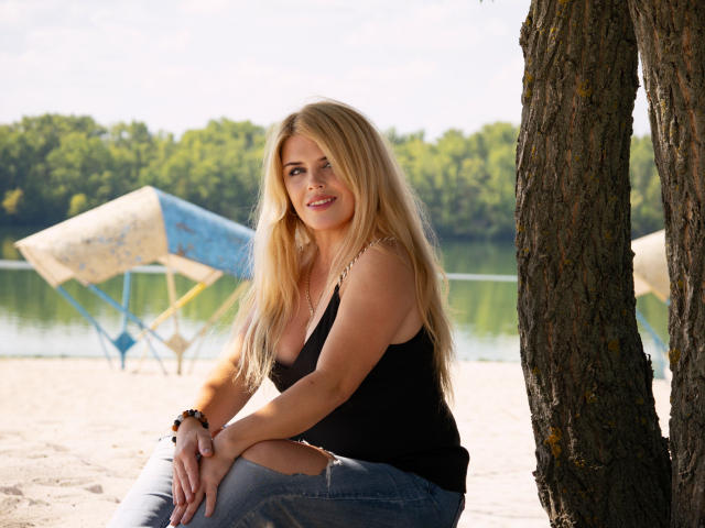 JulyaBailly - Live porn &amp; sex cam - 27128993