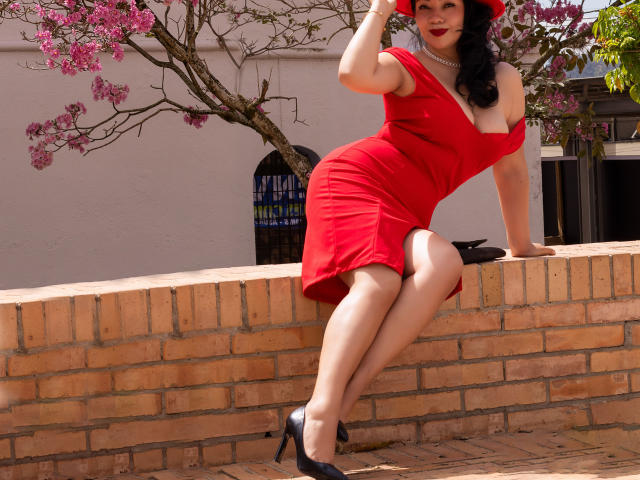 AlisGourmande - Live sex cam - 27152485