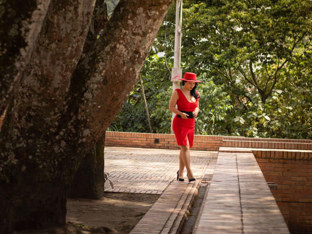 AlisGourmande - Live porn &amp; sex cam - 27152674