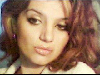 Freyja - Webcam live exciting with a amber hair Young lady 
