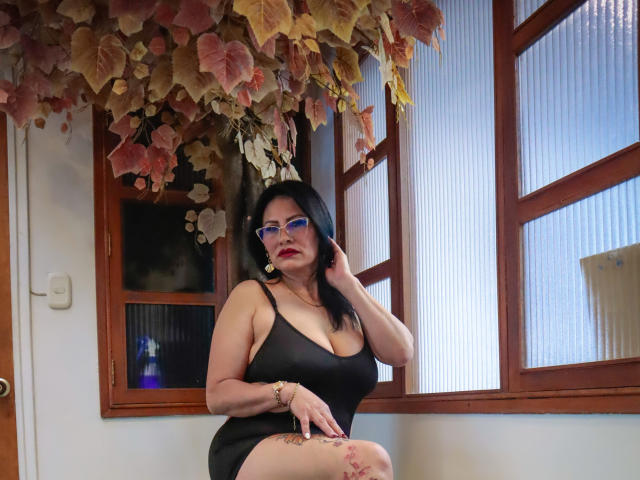 DonnaJones - Live porn &amp; sex cam - 27164980