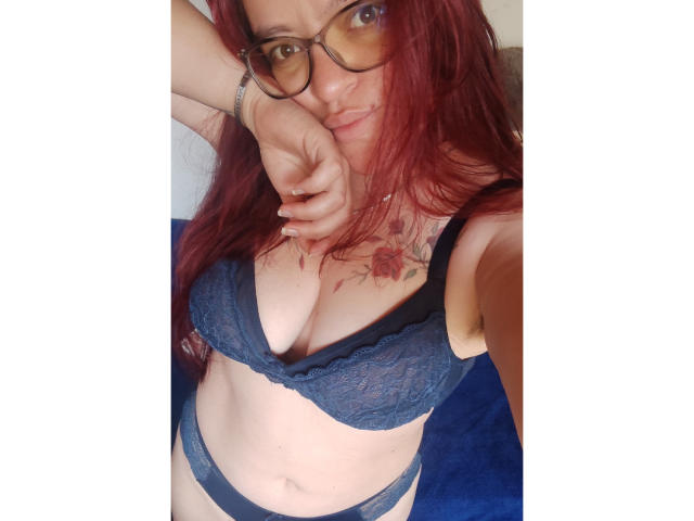 ElizabethFire - Live sex cam - 27174808